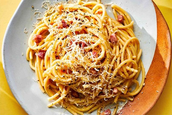 Cách làm mì carbonara chuẩn vị