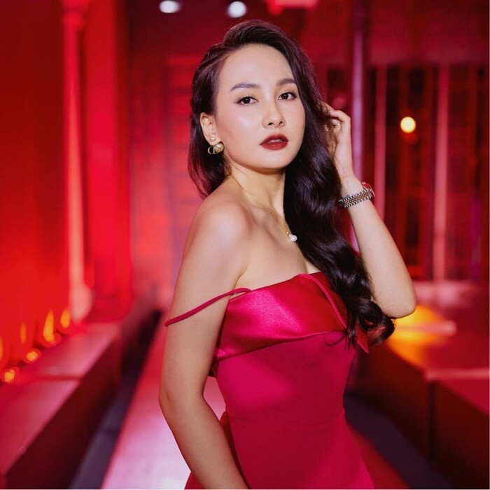 Bảo Thanh ghen vì chồng cưng con gái đến phát hờn, dân mạng cười ngất vì chi tiết này-1