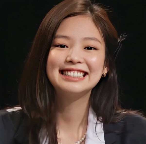 6 nét dị tướng của phụ nữ nhìn đã thấy xấu lại là tụ tài, hậu vận không thành công cũng thành phượng-1