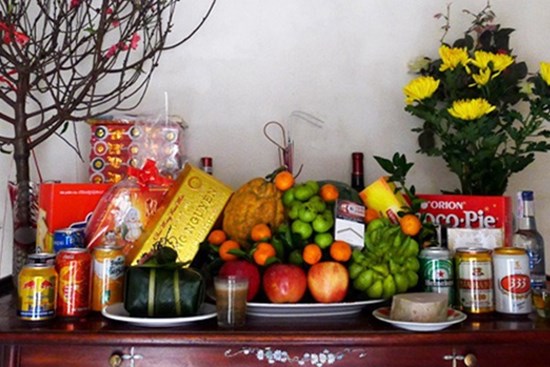 Đừng đặt hoa cúc lên bàn thờ mãi: Đây mới là loại cây lộc khí phừng phừng, nghe tên cũng thấy giàu sang