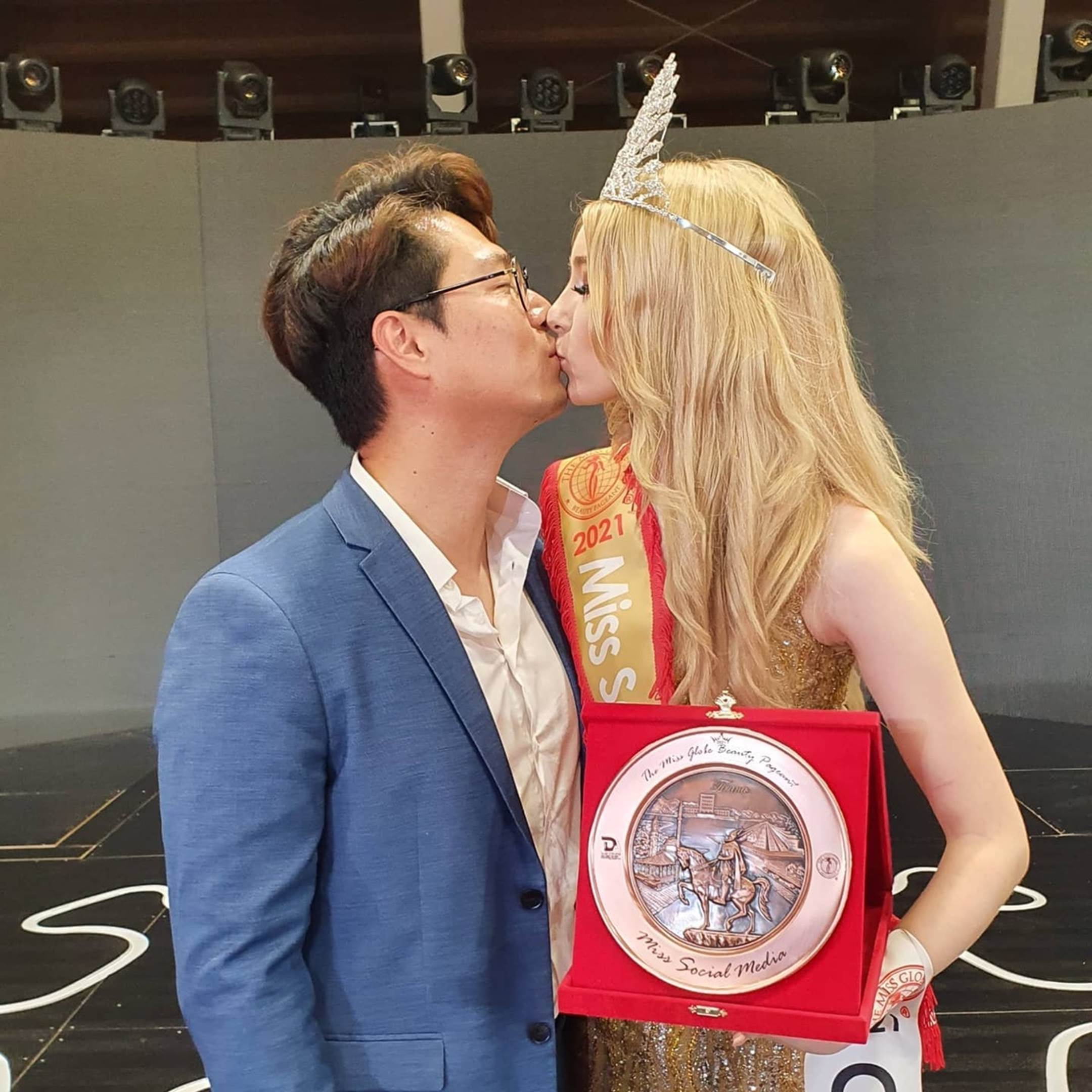 Chuyện tình 4 năm của Hoa hậu Quốc tế và bạn trai Hàn Quốc-2