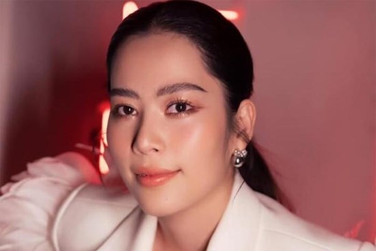 Nam Em bắt đầu 'nổi loạn' sau khi vướng vào ồn ào với Bạch Công Khanh