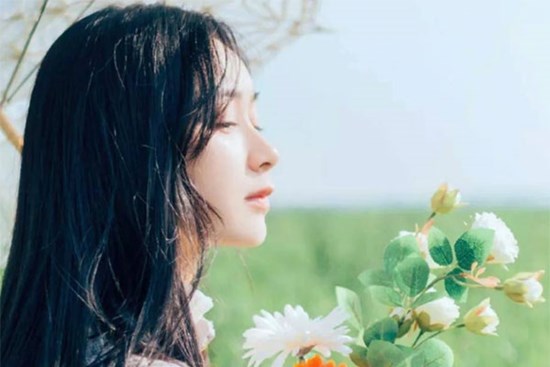 Vợ ngoại tình tinh vi vẫn lộ sơ hở từ một cuộc điện thoại với chồng