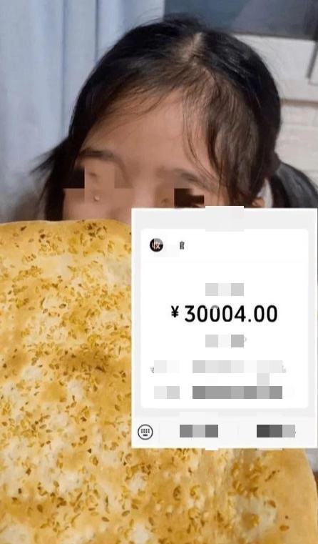 Con gái 10 tuổi bấm chuyển khoản nhầm 100 triệu đồng, cách xử lý của mẹ quá tinh tế-1