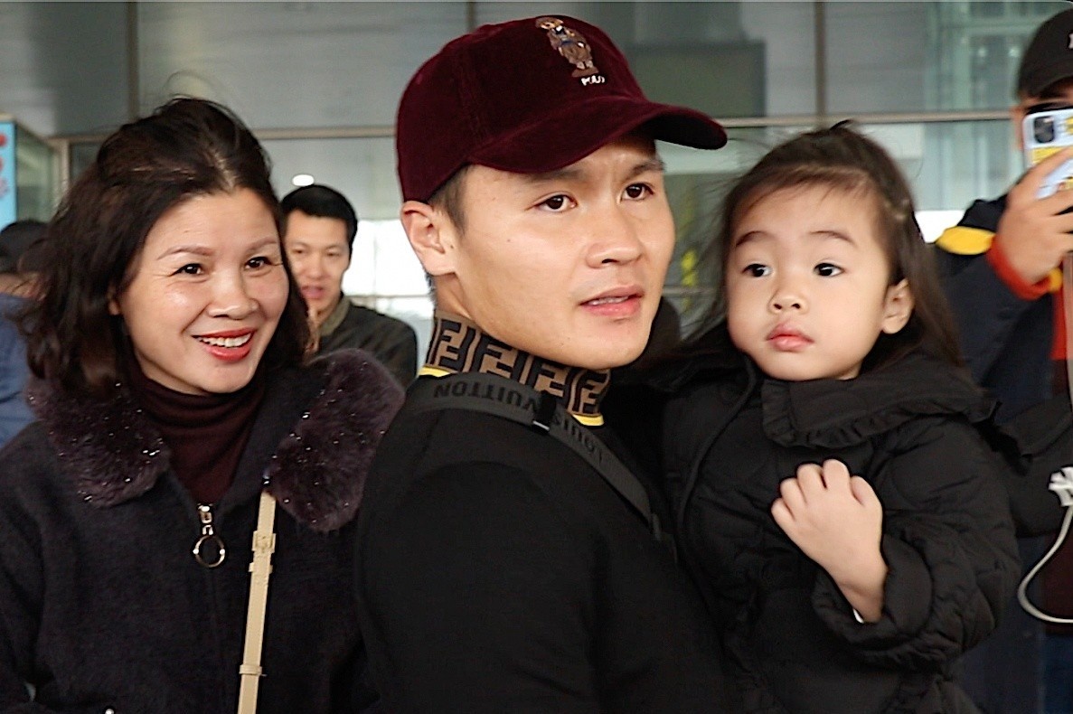 Quang Hải về nước-1