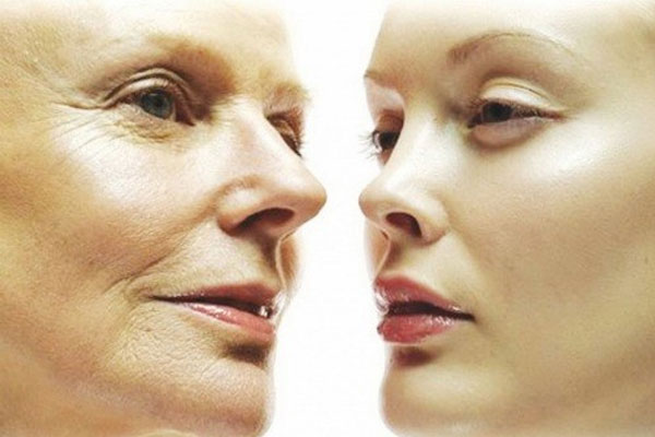 Phụ nữ thân mật trong 3 thời điểm này sẽ nhanh già-1