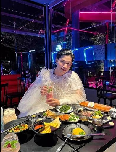 Thánh review nào bị cư dân mạng ném đá nhiều nhất năm 2022?-8