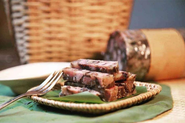 Tết Nguyên đán gần kề, tự tay vào bếp làm giò xào ăn giòn sần sật-3