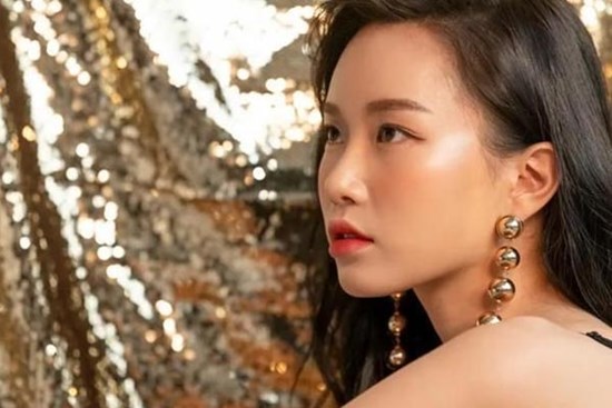 Nửa đêm nghe tiếng chồng quát, tôi mỉm cười mãn nguyện