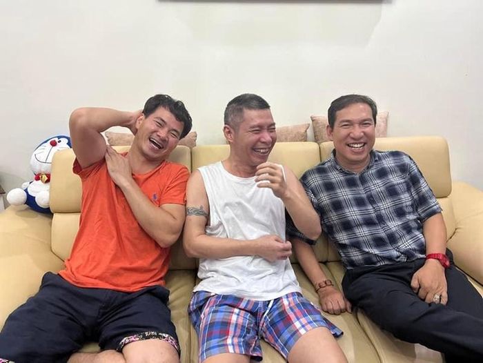 Hình ảnh đời thường làm giám đốc của nghệ sĩ Xuân Bắc-13