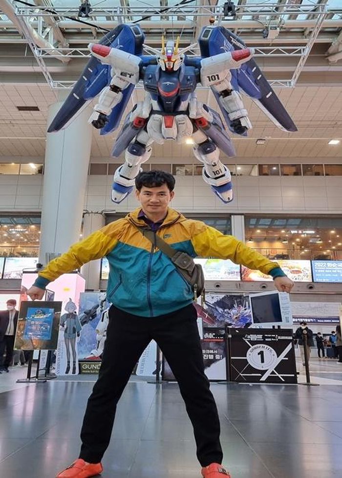 Hình ảnh đời thường làm giám đốc của nghệ sĩ Xuân Bắc-3