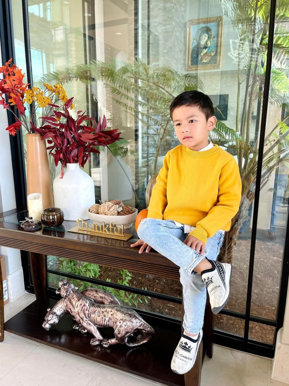 Biệt thự 4.000 m2 được trang hoàng lộng lẫy đón năm mới của vợ cũ Đan Trường-8