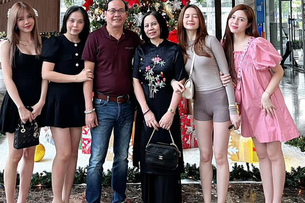 Giày cao gót + quần tất thịnh hành năm nay, có thể mặn mà hoặc sexy, đẹp thấu xương-11