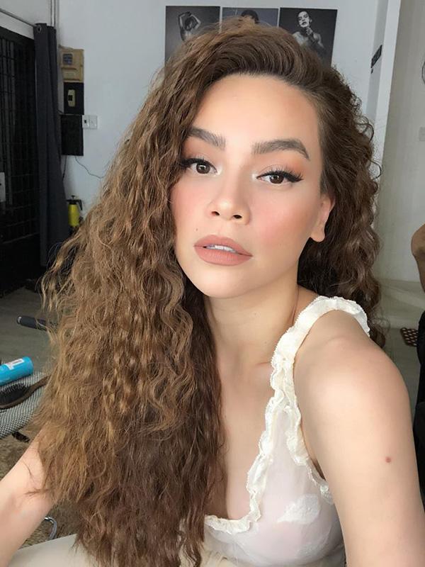 Hồ Ngọc Hà siêng dùng loại nguyên liệu hay bỏ đi này để dưỡng tóc suôn dài, bóng mượt-1