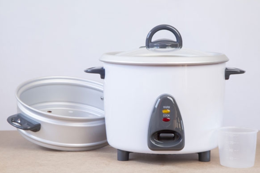 Vo gạo xong đừng vội cho vào nồi cắm ngay, làm thêm bước này giúp kéo dài tuổi thọ nồi cơm điện-3