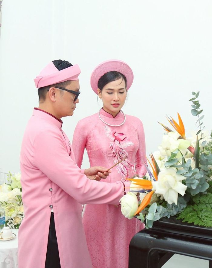 Dương Mỹ Linh ngọt ngào bên chồng doanh nhân trong hôn lễ ở Bến Tre-4