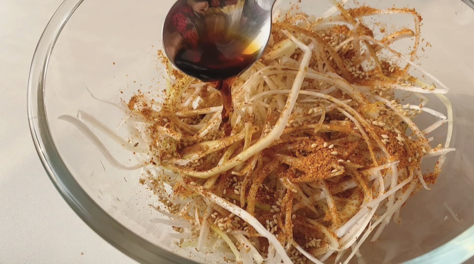 Cuối tuần trời lạnh, làm thịt chiên BBQ kiểu Hàn nóng hổi đãi cả nhà-6