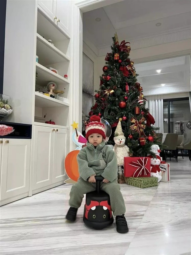 Nhà Cường Đô La đẳng cấp, nhà mẹ vợ sang chảnh không kém-4