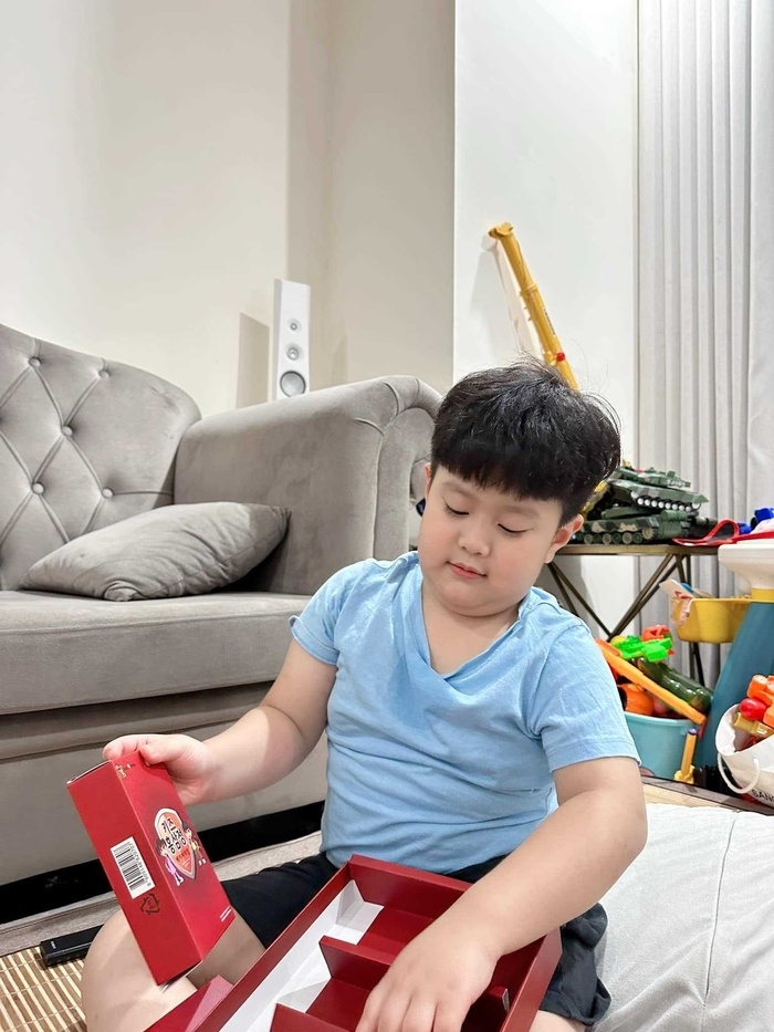 Con trai Việt Anh nghịch và bướng nhất quả đất khiến Hương Trần stress nặng, nhiều mẹ bỉm sữa đồng cảm-4