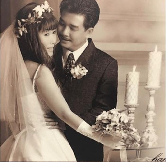 Hôn nhân mặn nồng của NSND Hồng Vân và ông xã Lê Tuấn Anh-4