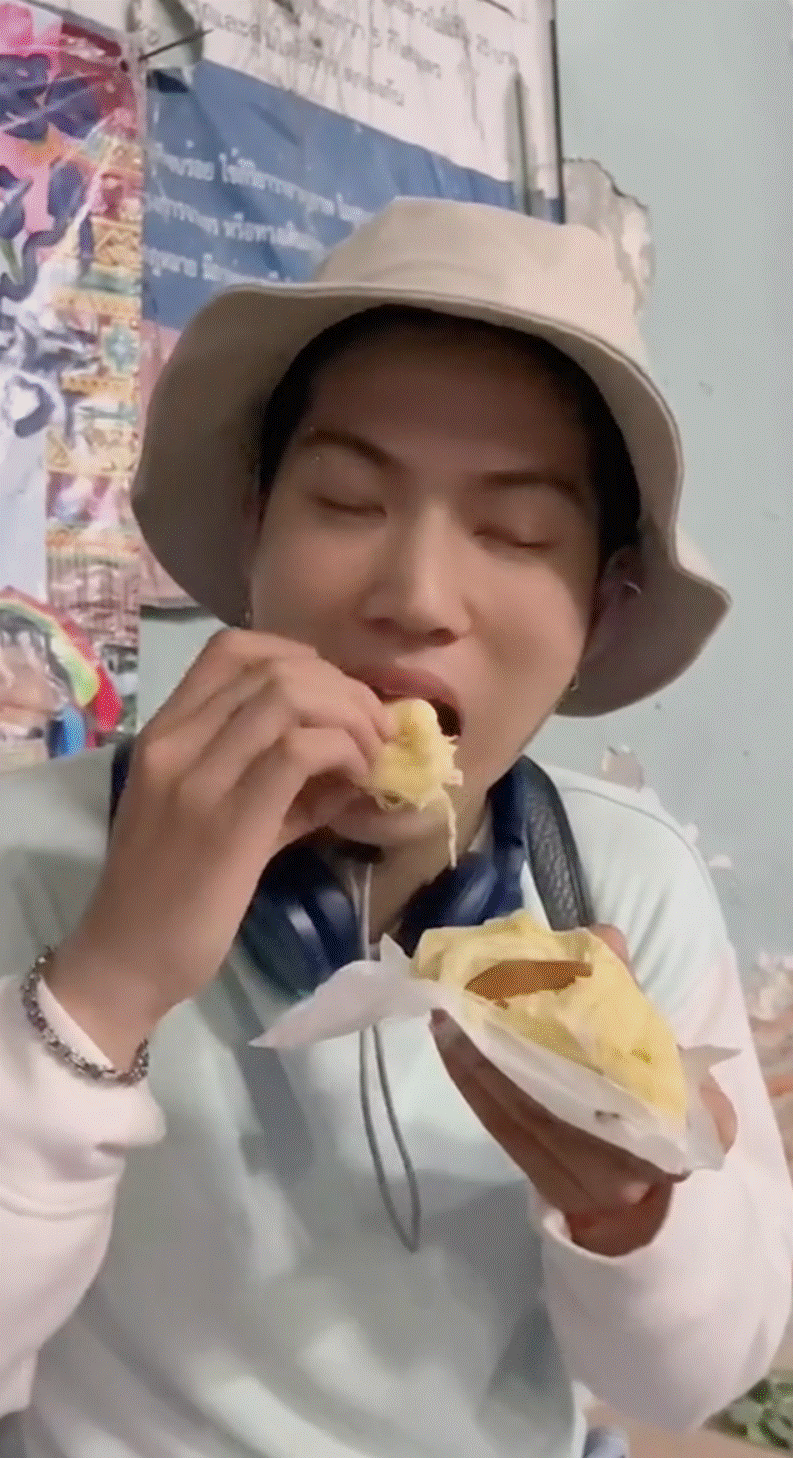 Nờ Ô Nô sang Thái Lan làm food review, hỏi dân mạng: Nếu mình nghỉ làm các bạn sẽ vui hay buồn-1