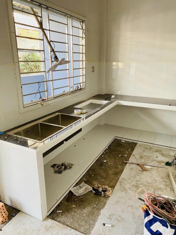 Thân Thúy Hà khoe nhà tặng mẹ dịp cuối năm-5