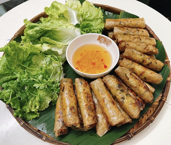 Đi làm về muộn, vợ&nbsp;vẫn tươm tất cơm ngon canh ngọt, toàn đồ ăn sạch bà ngoại gửi lên-12