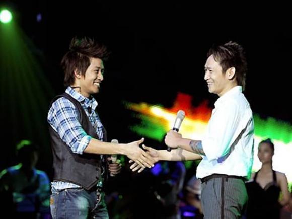 Giữ đúng lời hứa, Duy Mạnh tặng cho Tuấn Hưng bài hát với tựa đề: Thì đừng giận nhau nữa nhé-1