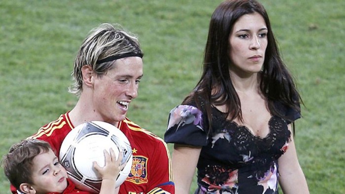 Messi và Fernando Torres: 2 nhà vô địch World Cup chung cách chọn vợ-11