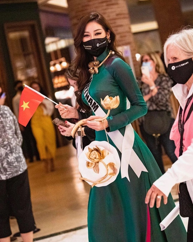 Khánh Vân: Nàng hậu diện áo dài đẹp nhất Hoa hậu Hoàn vũ Việt Nam-3