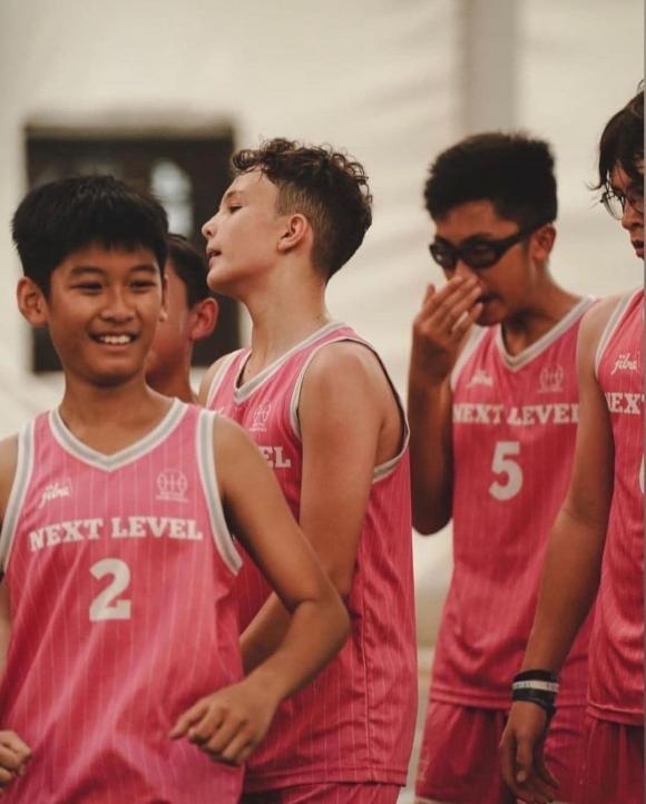 Con trai Lệ Quyên kết thân một môn thể thao tăng chiều cao rất tốt, cha mẹ nên khuyến khích con chơi-3