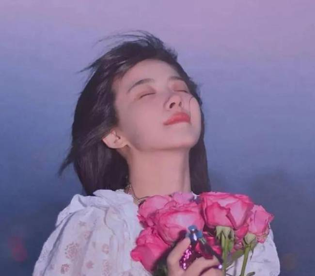 Xinh đẹp thuộc hàng top nhưng yêu ai cũng bị bỏ rơi, một câu nói của mẹ khiến tôi tỉnh ngộ-1