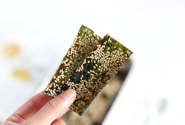 Ăn Tết vừa ngon vừa lành mạnh với rong biển tẩm vừng thơm giòn hấp dẫn-8