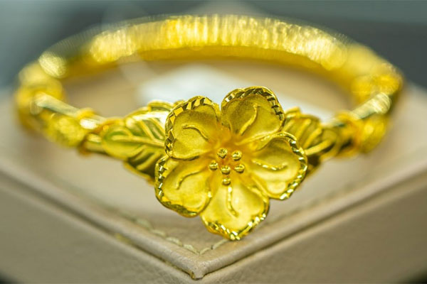 Giá vàng hôm nay 20/12: Còn tăng tiếp, bất chấp hành động từ Mỹ-1