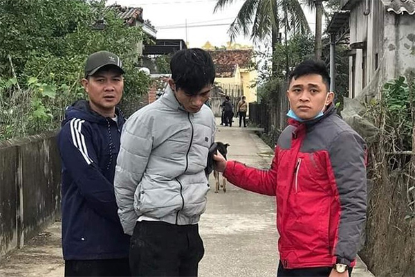 Nửa đêm, người phụ nữ 50 tuổi bị thanh niên 26 tuổi khống chế hiếp dâm-1