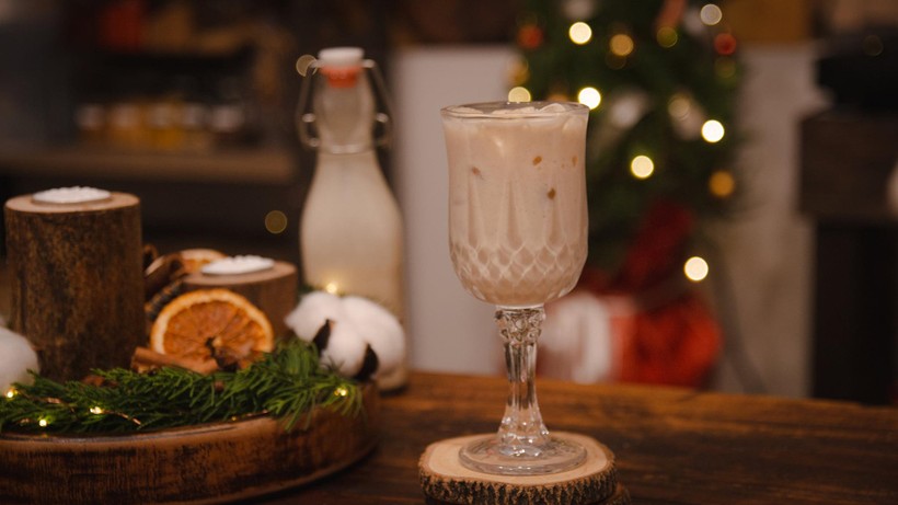 Cách pha chế 3 món đồ uống thơm ngon, ấm áp cho mùa Giáng sinh-3