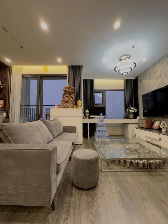 Hot girl Huỳnh Anh rao bán căn hộ gần nhà bạn trai cũ - Quang Hải-2