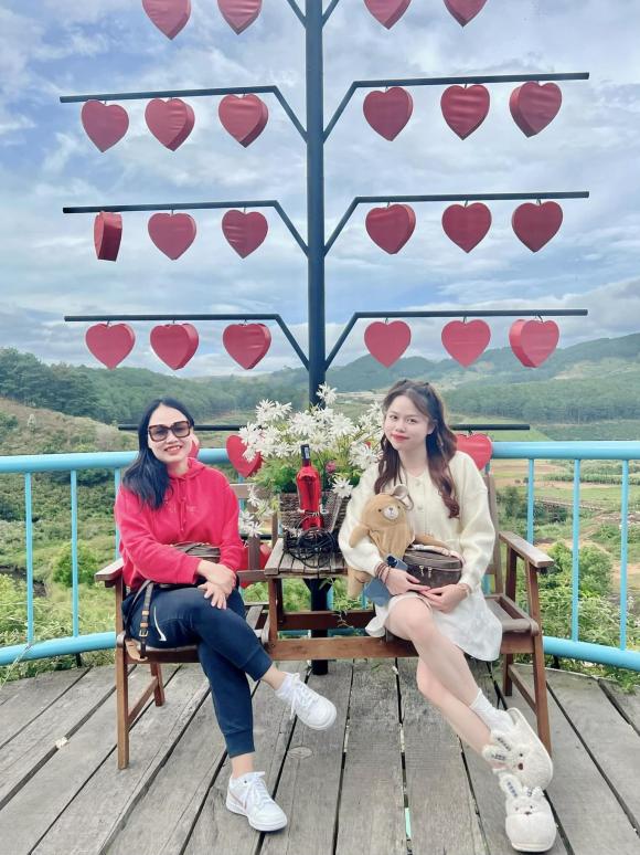 Hot girl Huỳnh Anh rao bán căn hộ gần nhà bạn trai cũ - Quang Hải-5