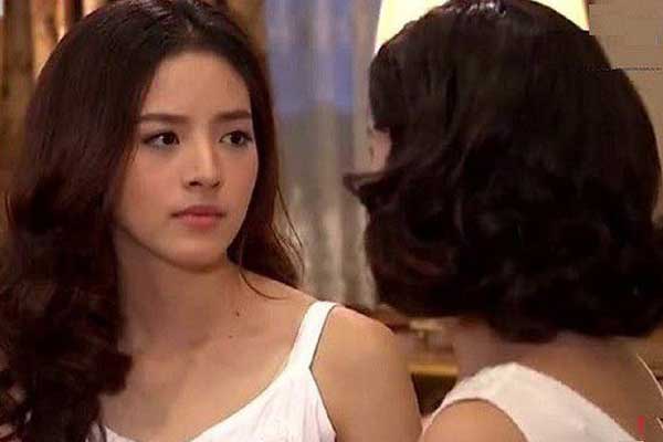 Chị chồng lên thành phố sống chung, mỗi lần vào nhà vệ sinh cả tiếng, một lần nhìn hé cửa mà tôi thấy lạ-2