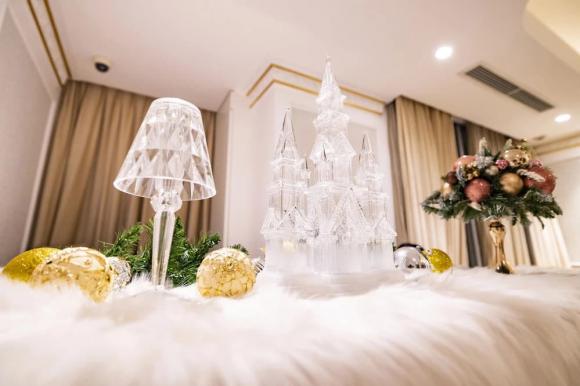 Căn hộ penthouse của Ngọc Thanh Tâm ngày giáng sinh: Rực rỡ và đẳng cấp theo phong cách hoàng gia-3