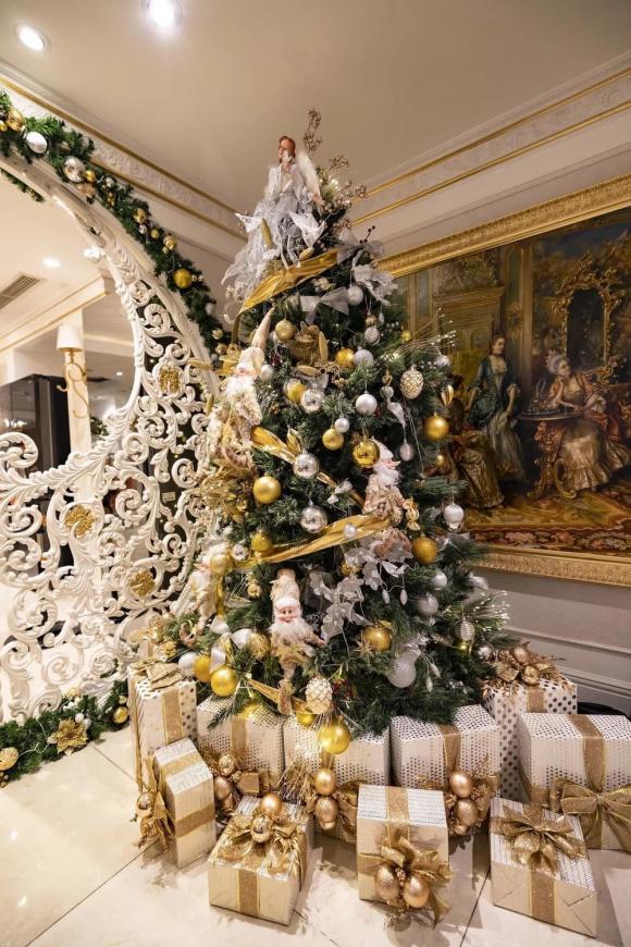Căn hộ penthouse của Ngọc Thanh Tâm ngày giáng sinh: Rực rỡ và đẳng cấp theo phong cách hoàng gia-6
