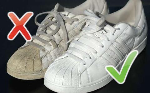 Giày trắng sành điệu và trẻ trung nhưng dễ ngả vàng, giặt như thế nào cho hiệu quả?-1