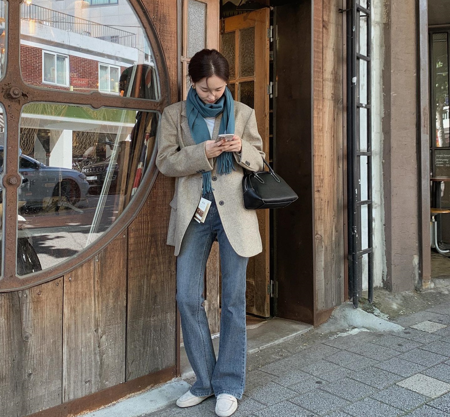 Phối 5 kiểu quần dài với áo blazer để thêm sành điệu-4