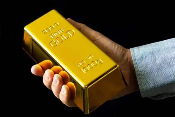 Giá vàng năm 2023 lên mức 2.000 USD/ounce?-1
