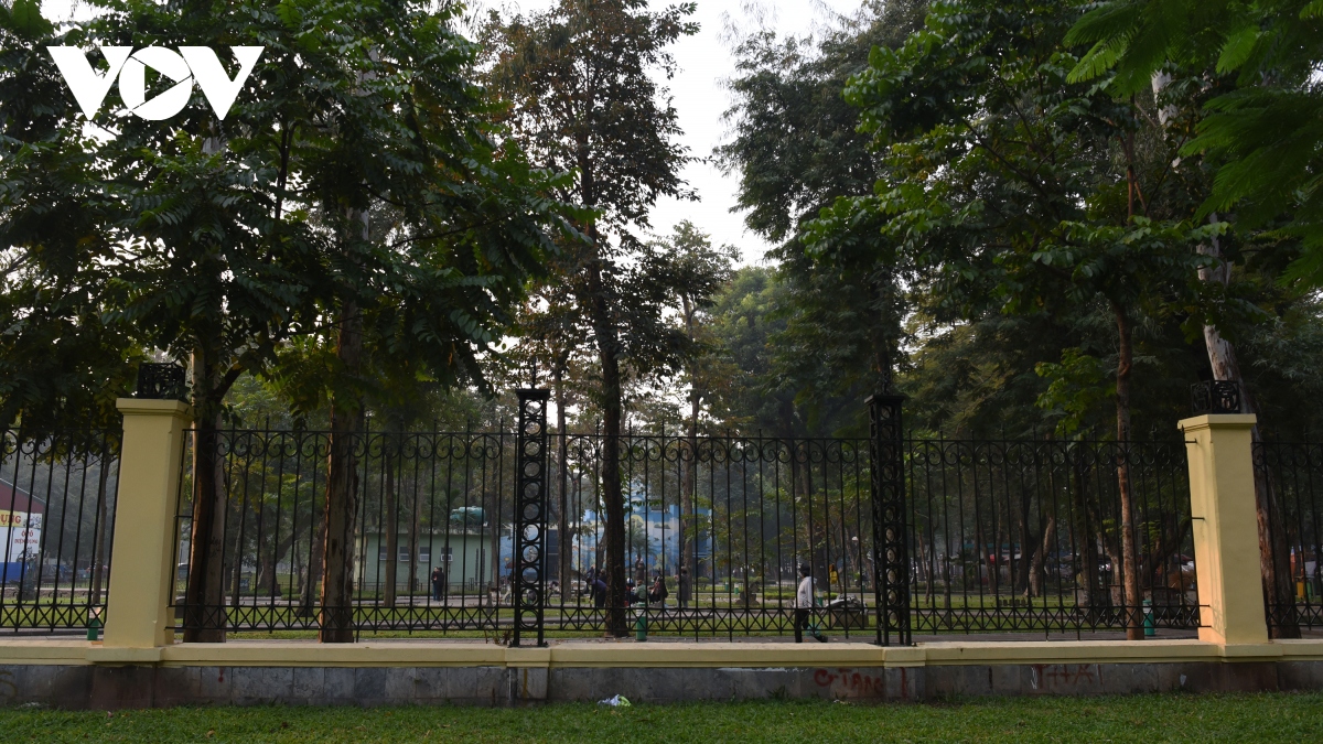 Chính thức hạ rào để Công viên Thống Nhất trở thành không gian mở-2