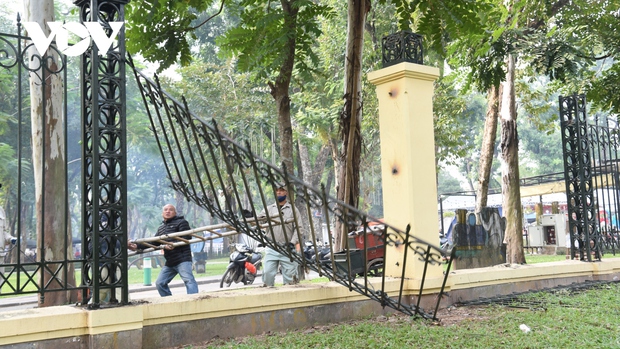 Chính thức hạ rào để Công viên Thống Nhất trở thành không gian mở-11