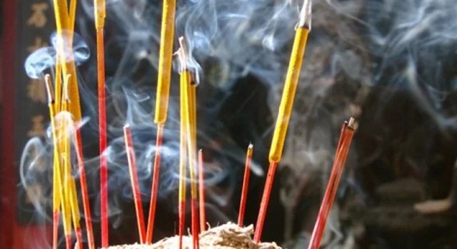 Nên hay không rút tỉa chân hương? Chuyên gia nói nhiều nhà làm sai khiến gia đình ít lộc, lắm hạn-2