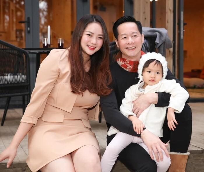 Cuộc sống hôn nhân đáng ngưỡng mộ của Phan Như Thảo và chồng đại gia U60-2