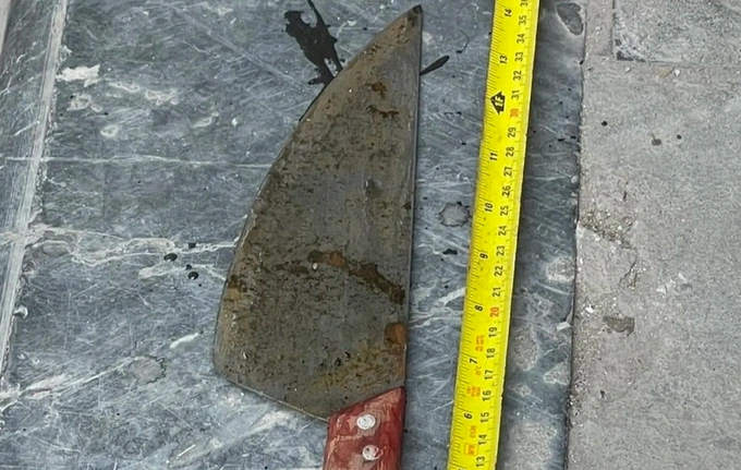 Hà Nội: Cán bộ Công an quận Hoàn Kiếm bị đâm gần trụ sở tử vong-1