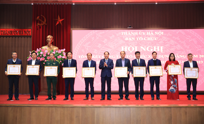 Tiếp tục tham mưu sắp xếp tổ chức bộ máy tinh gọn, hiệu lực, hiệu quả-3